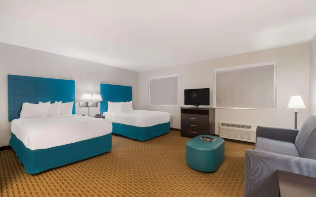 photo 3 of MainStay Suites Chattanooga Hamilton Place