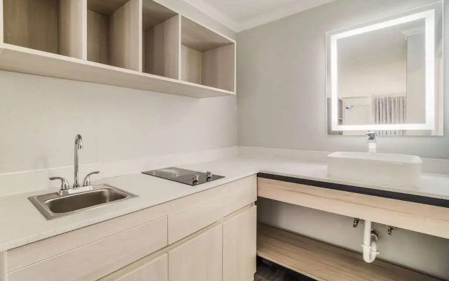 photo 3 of MainStay Suites
