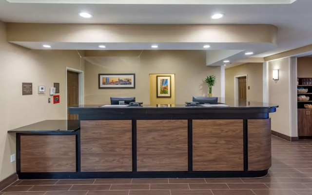 photo 2 of Comfort Suites Clarksville