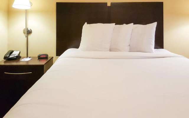photo 3 of MainStay Suites Rogers - Bentonville