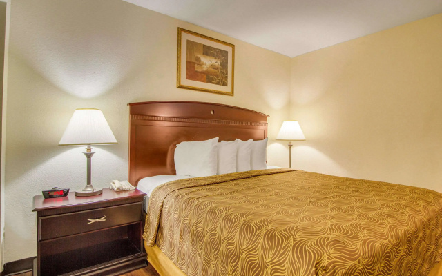 photo 4 of MainStay Suites Texas Medical Center/Reliant Park
