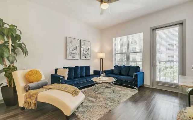 photo 4 of Maison De Luxe Brand New Cozy, Prime Location 1 Bedroom Condo by Redawning