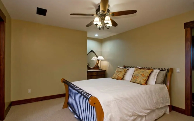 photo 5 of Majestic Carefree 3 BR by Casago