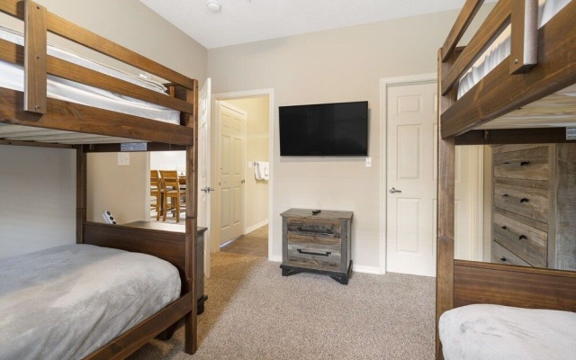 photo 4 of Majestic Luxury Condo at Table Rock Lake