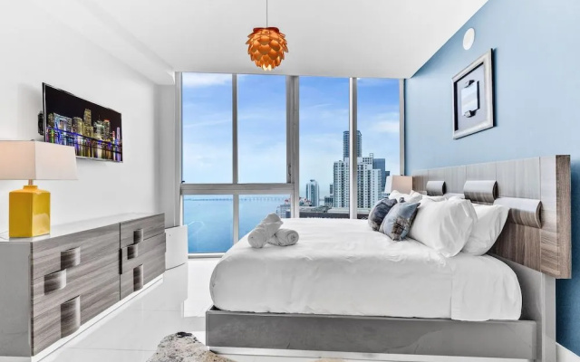 photo 4 of Majestic PH in Brickell-Top Amenities