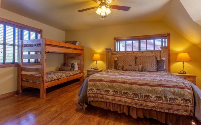photo 3 of Makin Memories Lodge 6 Bedrooms 6 Bathrooms Cabin