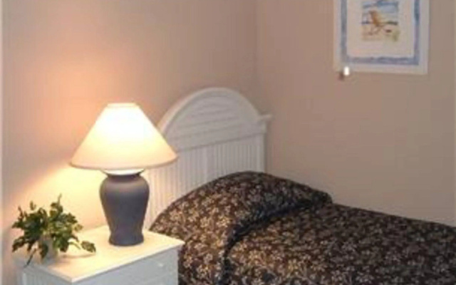 photo 2 of Malcom's West Haven Villa