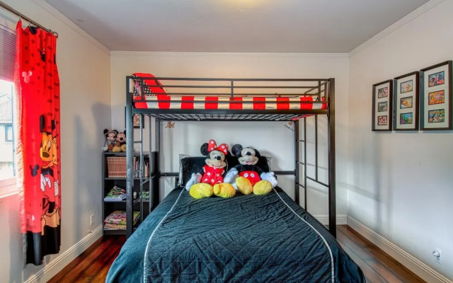 photo 4 of Maleficent's Retreat 2 Bedrooms 1.5 Bathroom Condo