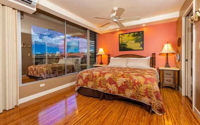 photo 3 of Mana Kai #508 by Coldwell Banker Island Vacations