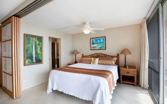 photo 4 of Mana Kai Maui Resort, #812c 2 Bedroom Condo by RedAwning