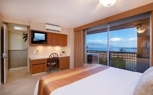 photo 5 of Mana Kai Maui Resort, #812c 2 Bedroom Condo by RedAwning