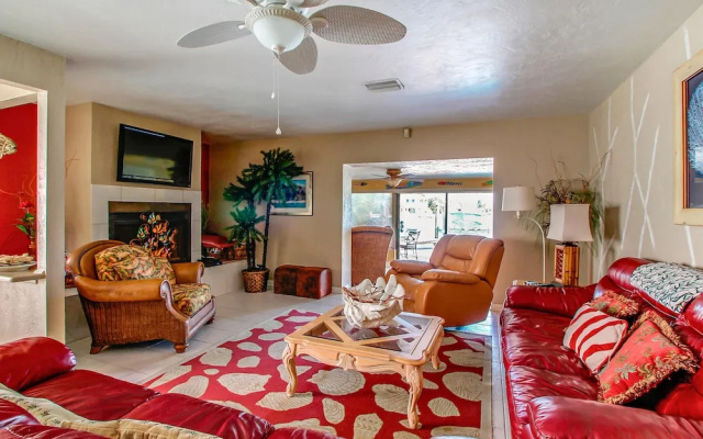 photo 2 of Manatee Home