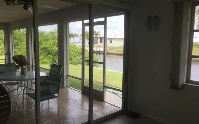 photo 5 of Manatee Palms Rentals