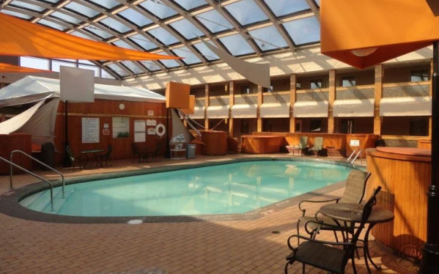 photo 5 of Manchester East Hotel & Suites (closed)