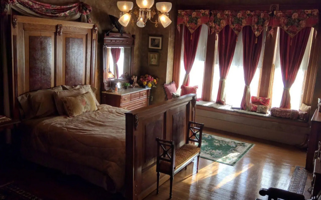 photo 4 of Manderley Bed and Breakfast