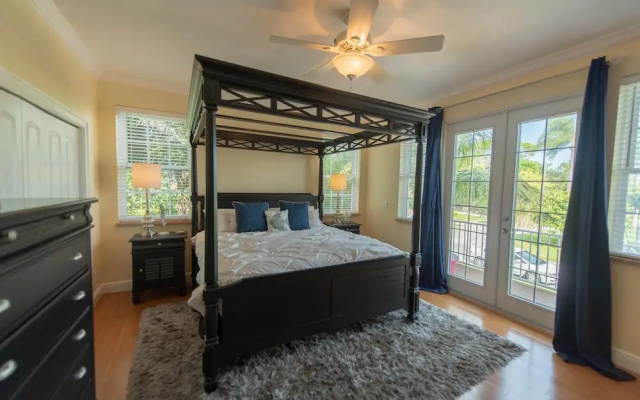 photo 5 of Mango Breeze Apartment 4