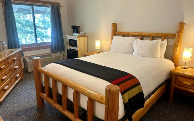 photo 4 of Manhattan Beach Lodge