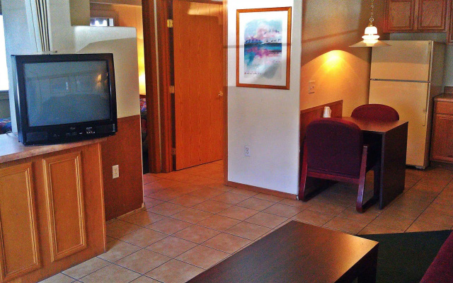 photo 2 of Manor Suites