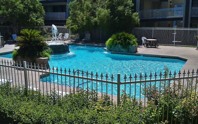 photo 5 of Manor Suites