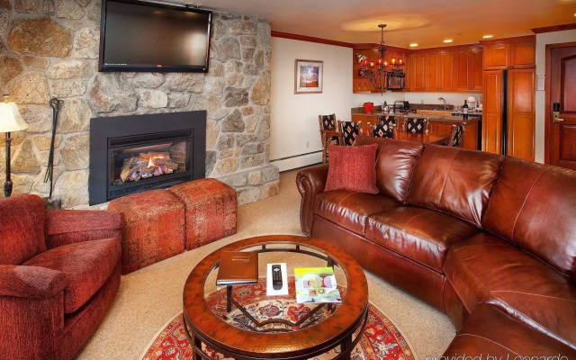 photo 2 of Manor Vail Lodge