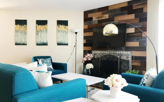 photo 2 of @ Marbella Lane - 3BR Stylish House Near SF