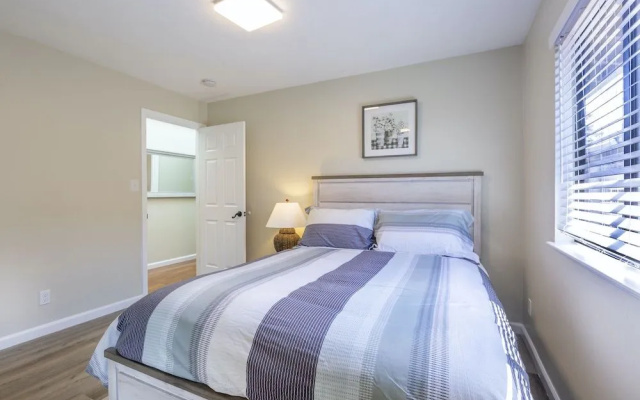 photo 2 of Marbella Lane Duplex San Jose 10-Min to Levi’s