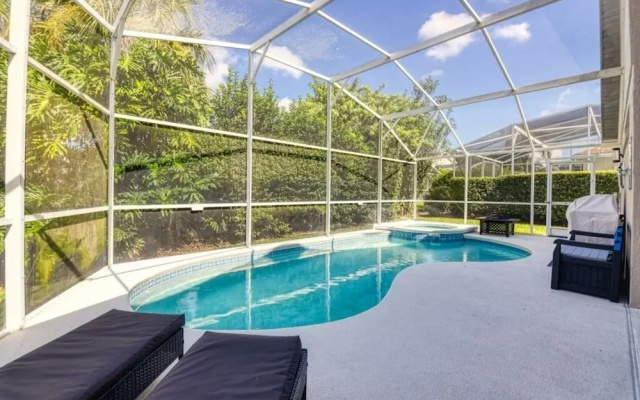 photo 5 of Maria's Beautiful Southern Dunes Home 4 Bedroom Villa by Redawning