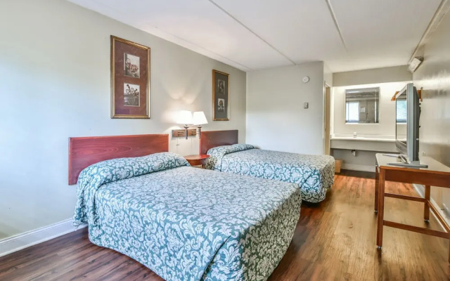photo 4 of Marietta Hotel