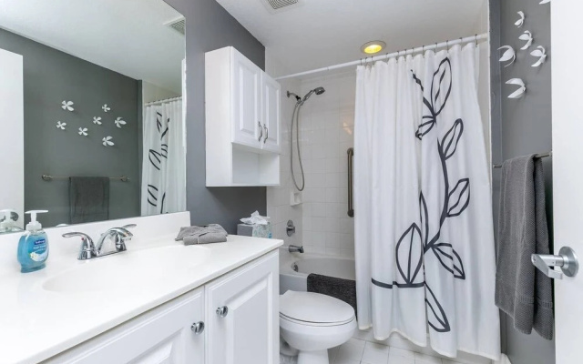 photo 3 of Le Marina Bay 707 by Go Florida Condo, Sunny Isles.