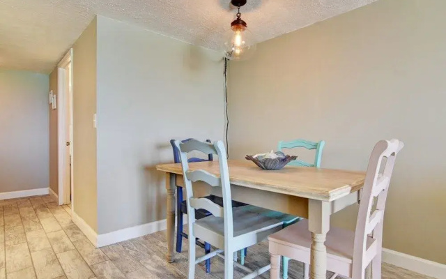 photo 3 of Mariner West 506 - 1 Br Condo