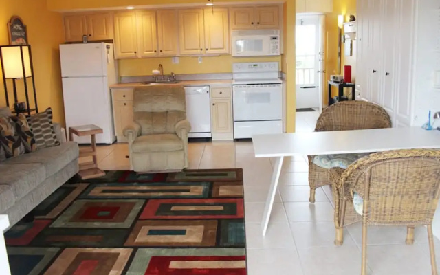 photo 3 of Mariner's Cove 315 by Ocean Properties