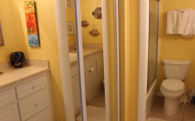 photo 5 of Mariner's Cove 315 by Ocean Properties