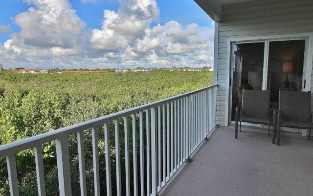 photo 3 of Mariners Pointe Condominiums