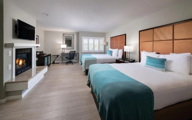 photo 5 of Mariposa Inn & Suites