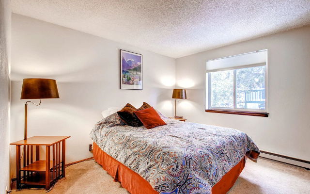 photo 5 of Mark IX 1 By Peak Property Management