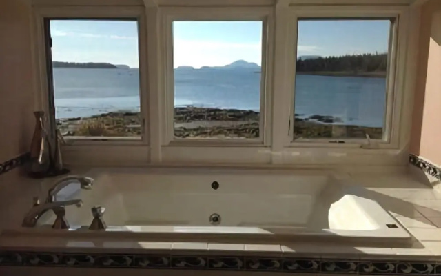 photo 3 of Marks Sea Cottage - Three Bedroom Home