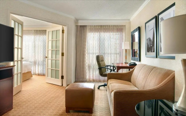 photo 5 of Atlanta Marriott Suites Midtown