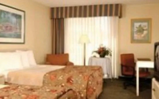 photo 3 of Marriott Courtyard Coral Gable