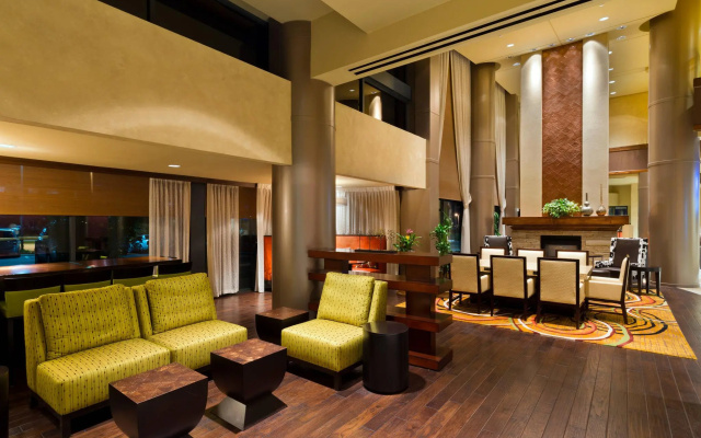 photo 2 of Marriott Denver South at Park Meadows