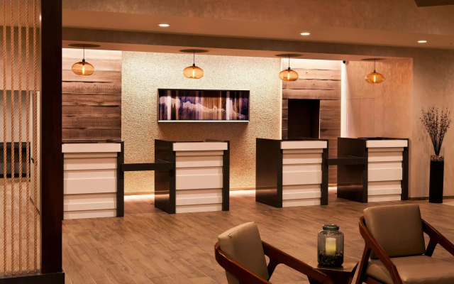 photo 2 of Denver Marriott West