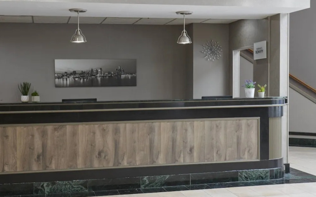 photo 2 of Detroit Marriott Livonia