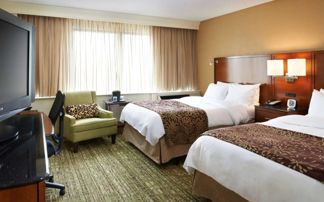photo 4 of Detroit Marriott Livonia