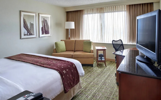 photo 5 of Detroit Marriott Livonia