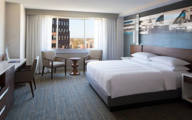 photo 5 of Kansas City Marriott Country Club Plaza