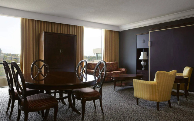 photo 4 of Key Bridge Marriott