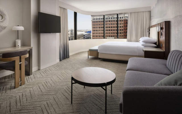 photo 4 of Marriott Long Beach Downtown
