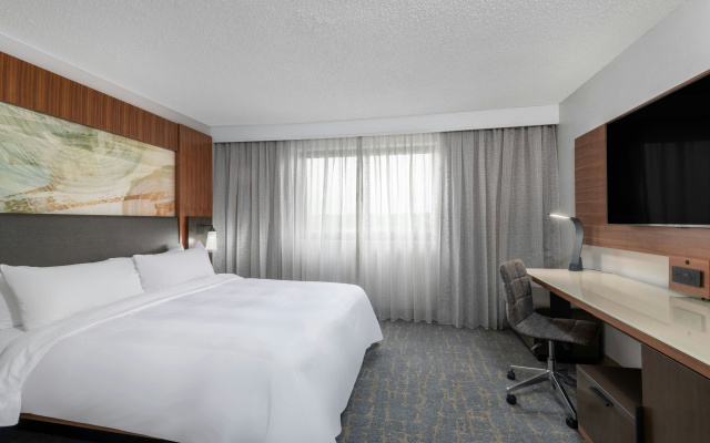 photo 4 of Marriott Madison West