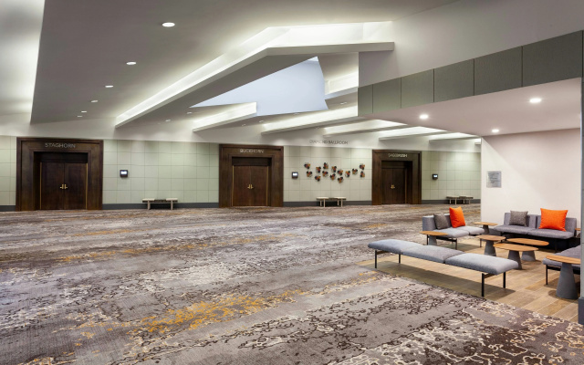 photo 2 of Marriott Phoenix Airport