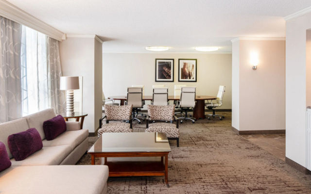 photo 5 of Chicago Marriott Suites Deerfield