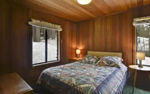 photo 3 of Alpine Meadows Mineral Springs Getaway
